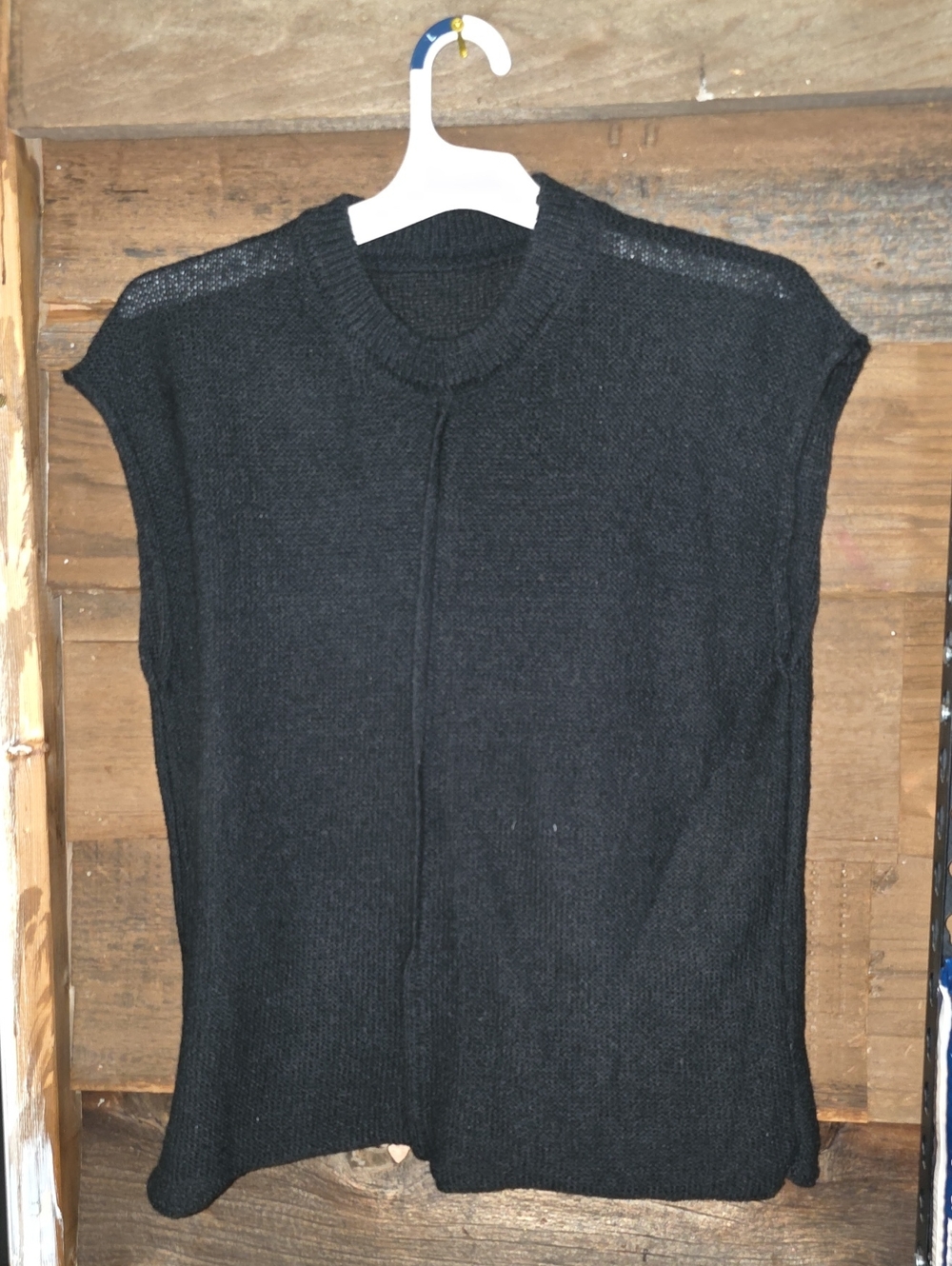 Men's Black Knit Sleeveless Sweater Vest